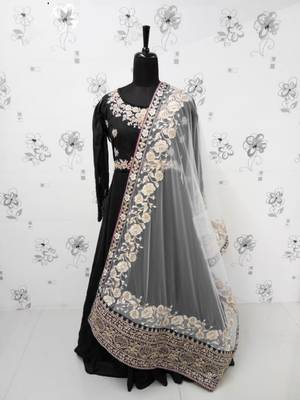 Black embroidered faux georgette salwar 5