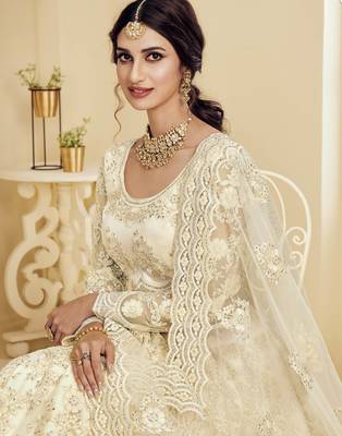 Off-white embroidered net semi stitched lehenga 3