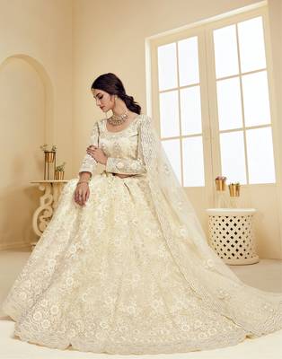 Off-white embroidered net semi stitched lehenga 4
