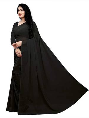 Black plain georgette saree with blouse 4