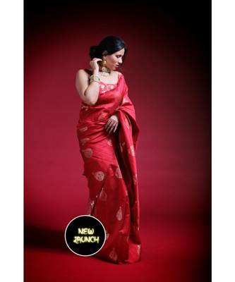 MAHATI Red  hand_woven silk  sarees with blouse 4