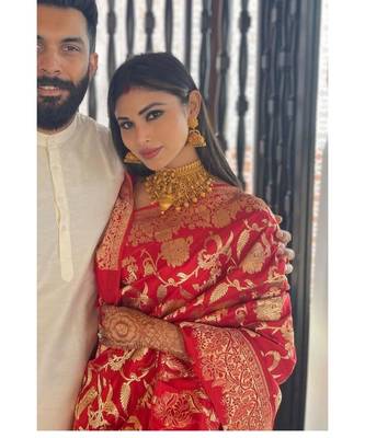 MAHATI Red  hand_woven silk  sarees with blouse 4