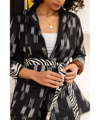 Fabnest womens handloom cotton Ikat black coat 2
