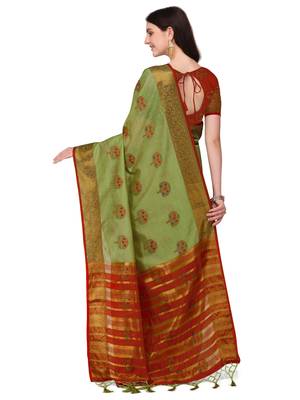Beige Woven silk blend saree with blouse 3
