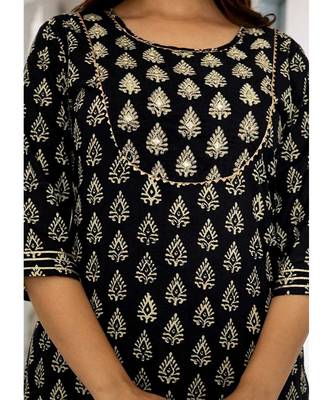 Women's Cotton Printed Kurti with Pant and duppata 2
