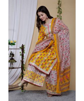 Women's kurti and Sharara with Dupatta With Gotta Work 2