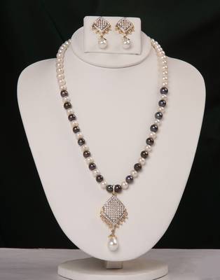 Real Natural Hyderabadi pearls Set With Certificate 1