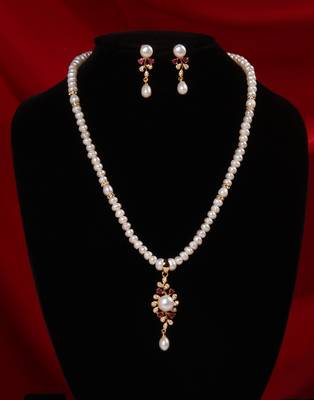 Real Natural Hyderabadi pearls Set With Certificate 1