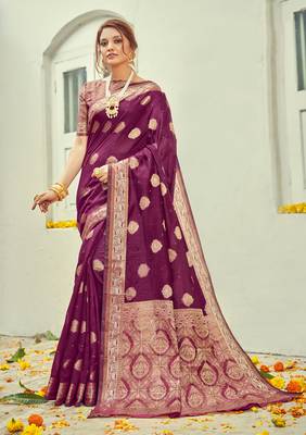 Saree Swarg Magenta Cotton Blend Saree with Blouse 1