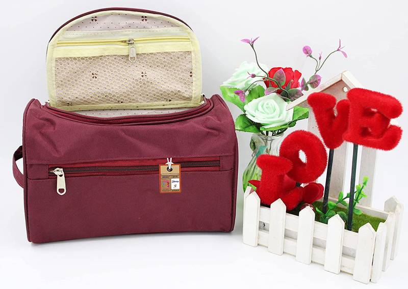 Atorakushon    Nylon Hanging Travel Toiletry Bag Cosmetic Makeup Storage Box Vanity Organizer Jewellery Pouch {Maroon}