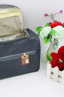 Atorakushon    Nylon Hanging Travel Toiletry Bag Cosmetic Makeup Storage Box Vanity Organizer Jewellery Pouch {Grey}