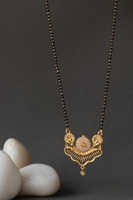 Gold diamond mangalsutra 1