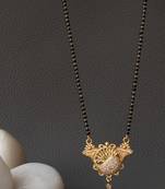 Gold diamond mangalsutra